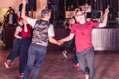 60524881_2202764113092839_4052316512952778752_o_2202764103092840